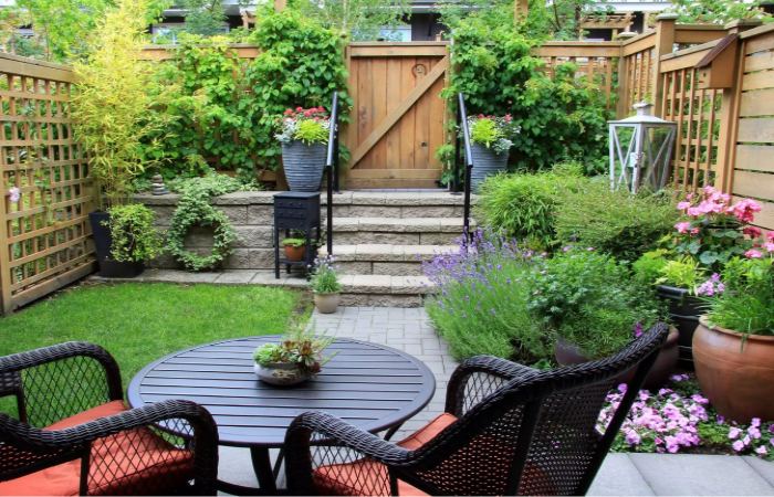 How to Incorporate Gardens in Home Design_