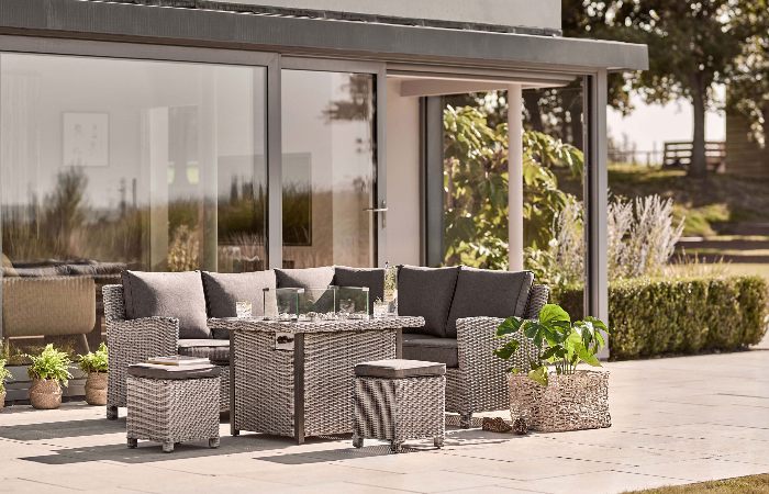 Description of Akoa Garden Furniture