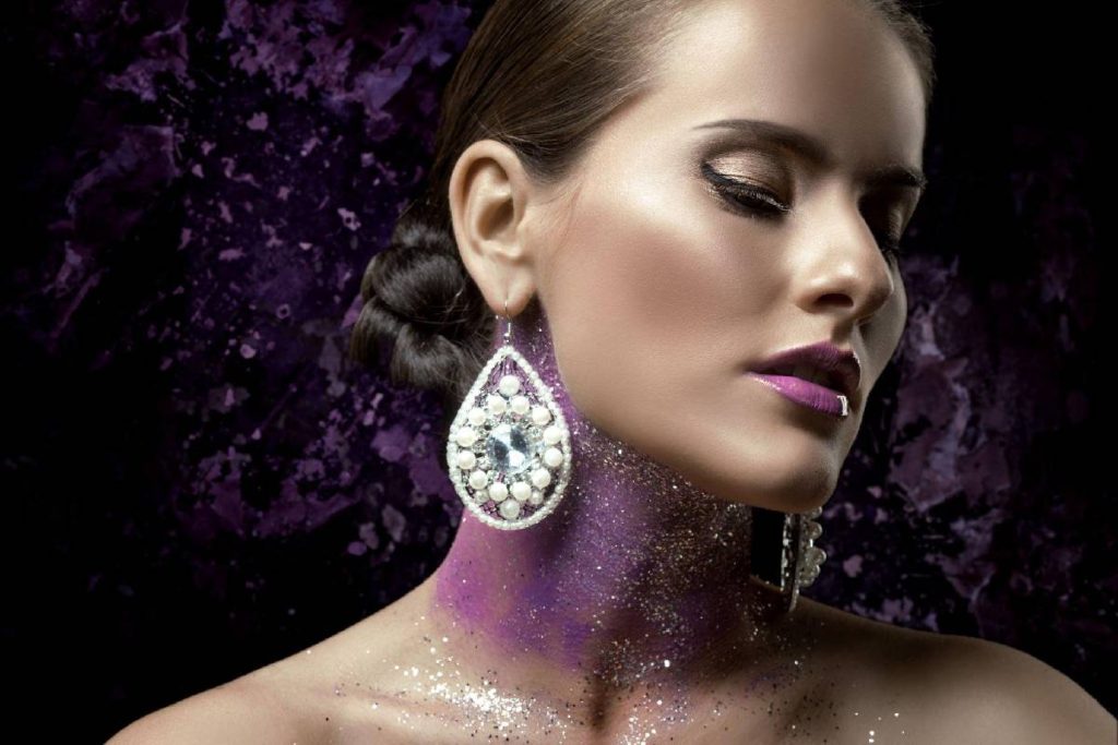 Latest Earrings Write For Us