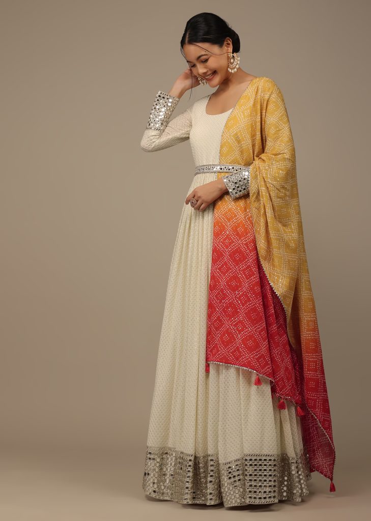 daisy_white_embroidered_anarkali_suit