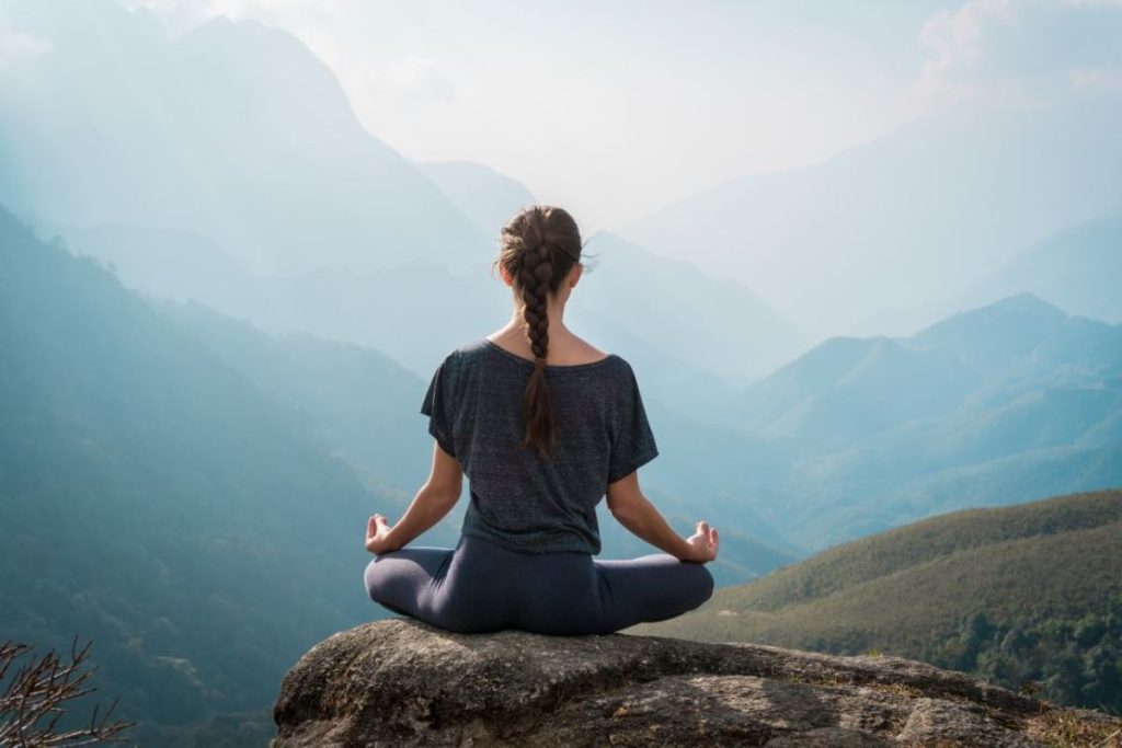 The positive importance of mindfulness for people who are suffering from stress